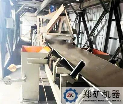 电动犁式卸料器的使用及特点