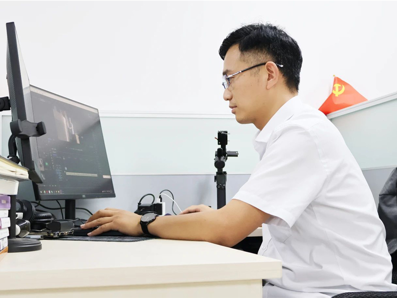 郑矿之星3.jpg